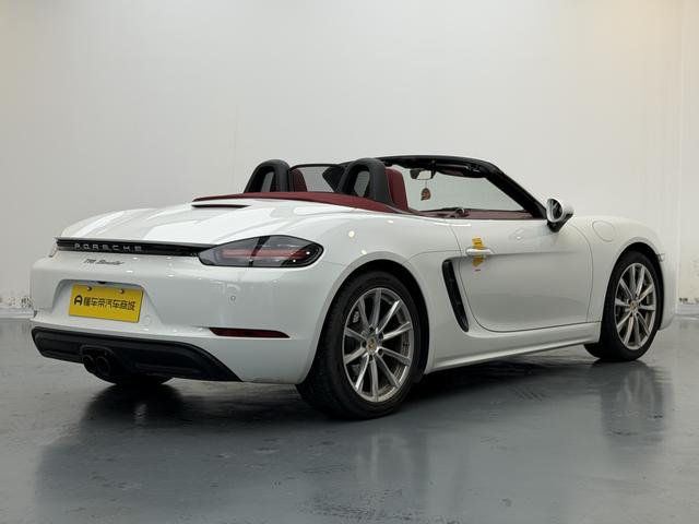 Porsche 718 2023 thumb 5