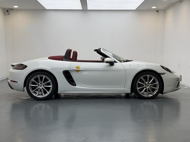 Porsche 718 2023 thumb 6