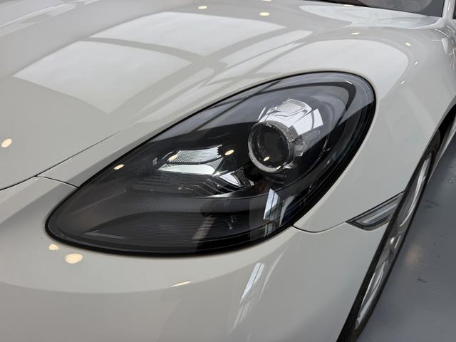 Porsche 718 2023 thumb 10