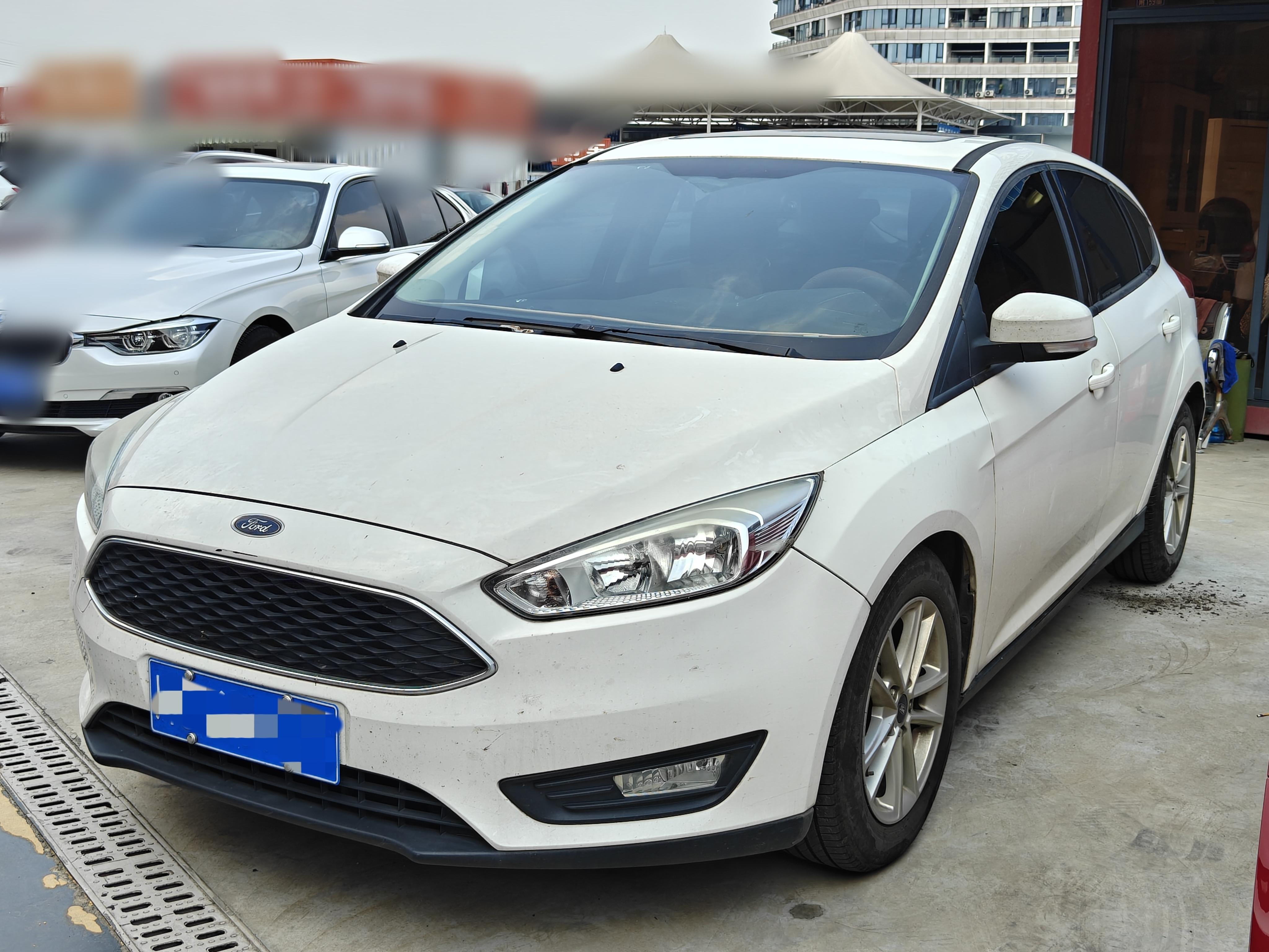 Ford Focus ST 2018 thumb 8