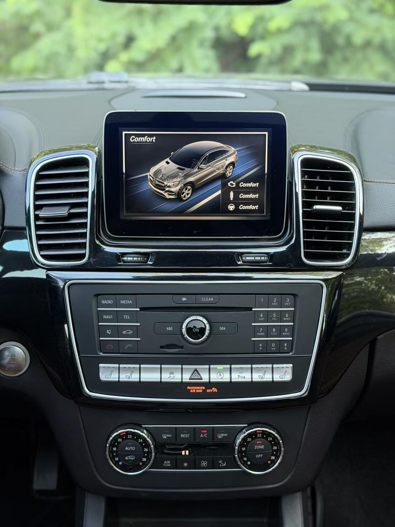 Mercedes-Benz GLE 2017 thumb 9