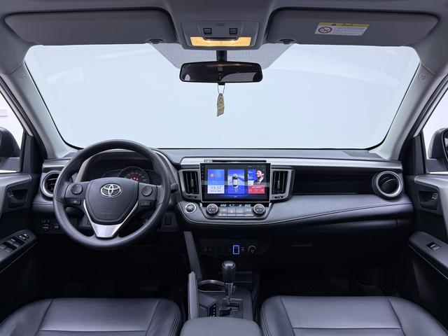 Toyota RAV4 2016 thumb 12