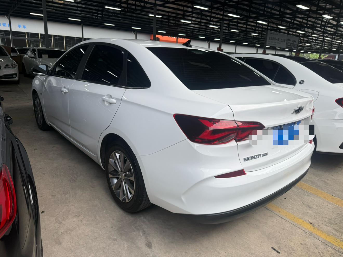 Chevrolet Monza 2022 thumb 12