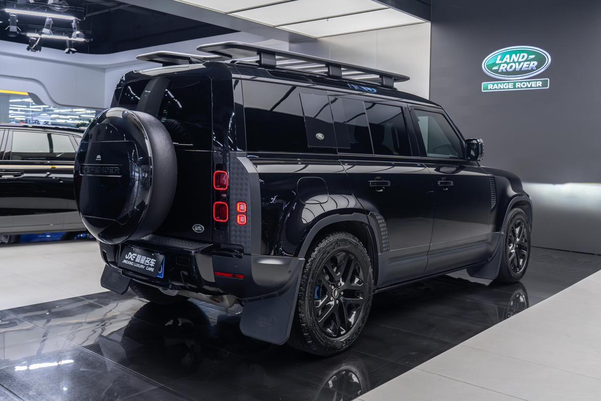 Land Rover Defender 2023 thumb 5