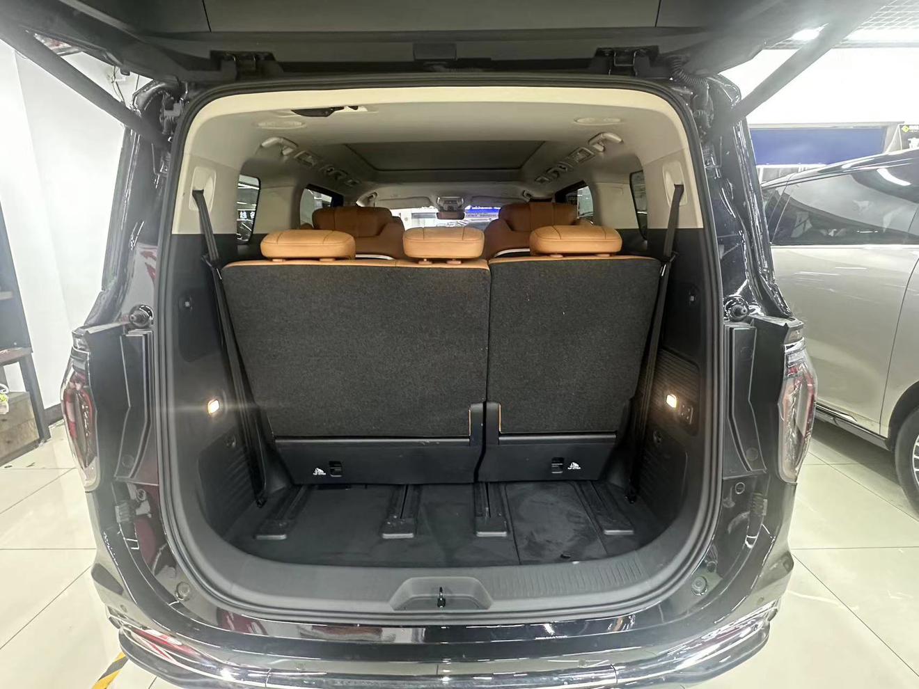 Hongqi HQ9 PHEV 2024 thumb 7