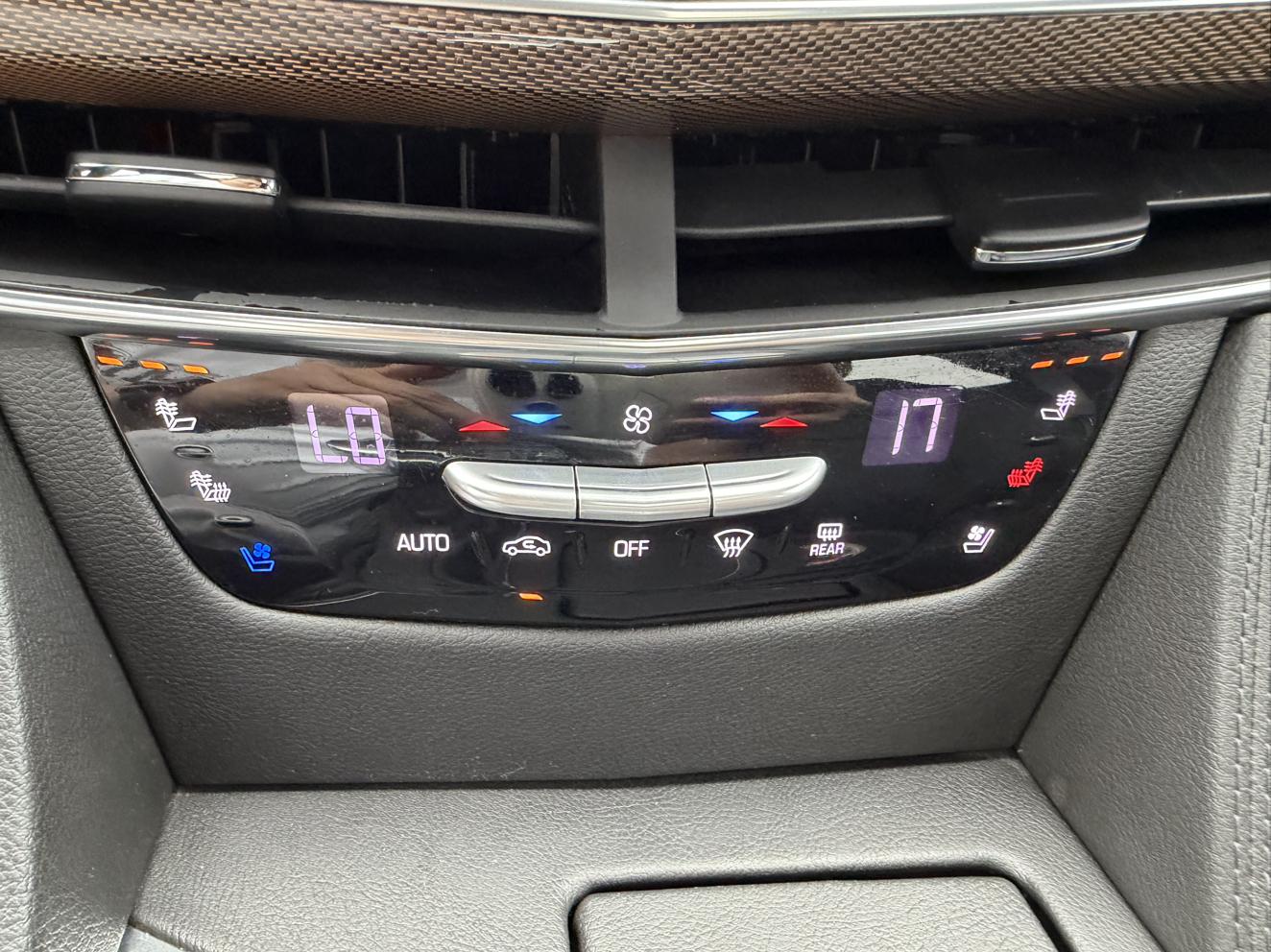 Cadillac CT6 2017 thumb 8