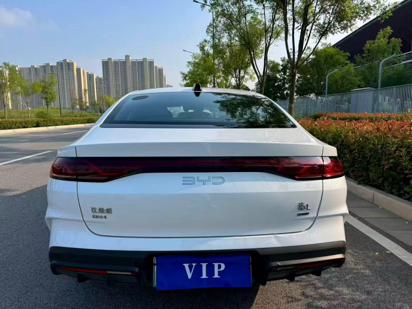 BYD Qin L DM 2025 thumb 3
