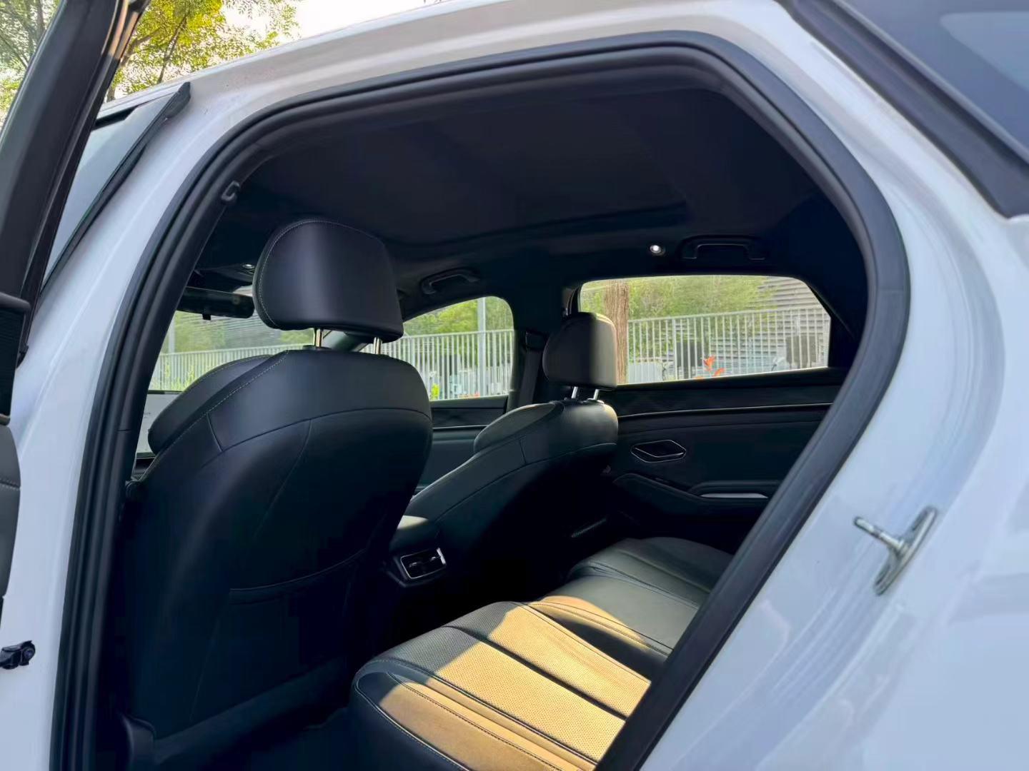 BYD Qin L DM 2025 thumb 7