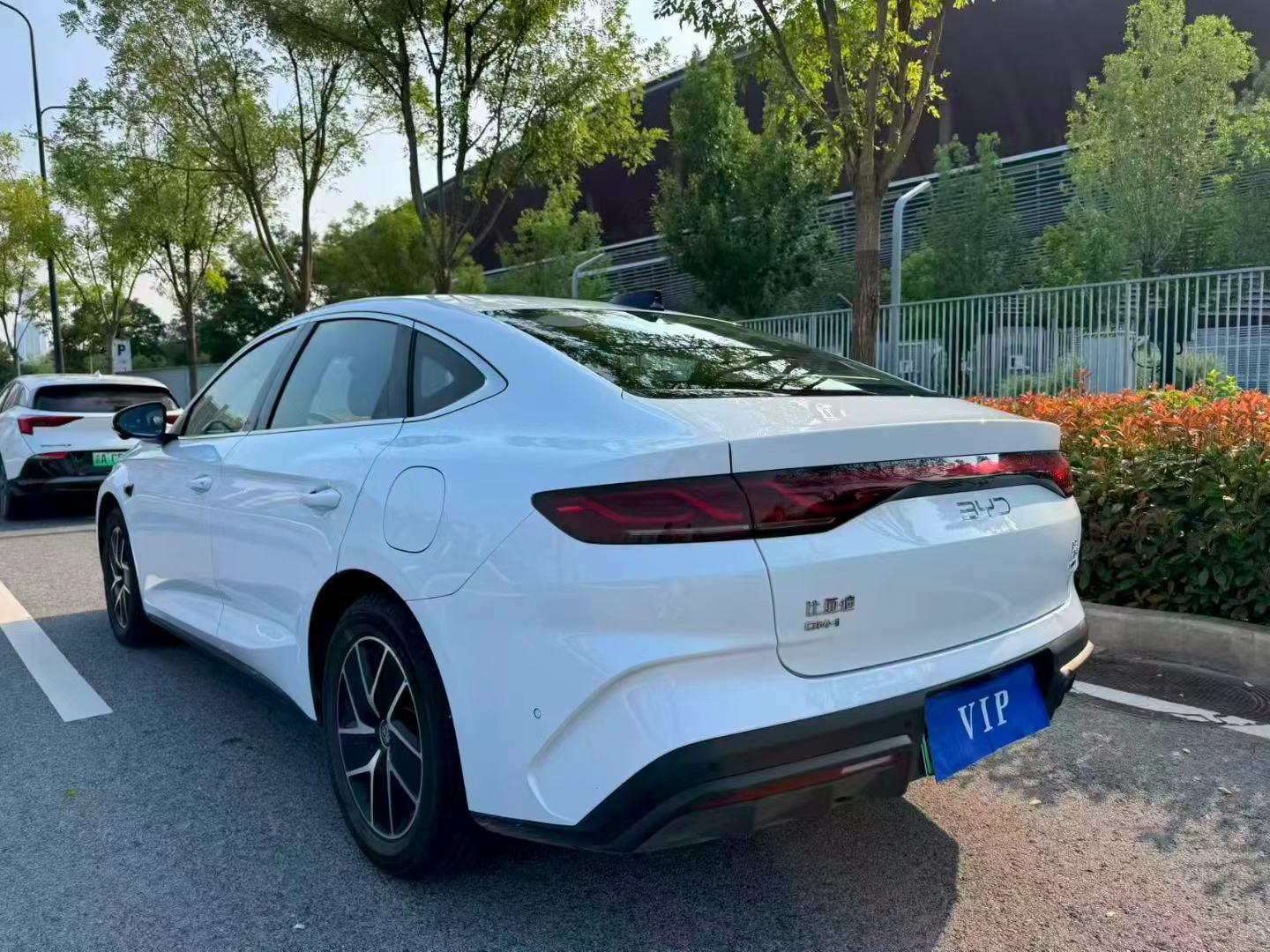 BYD Qin L DM 2025 thumb 11