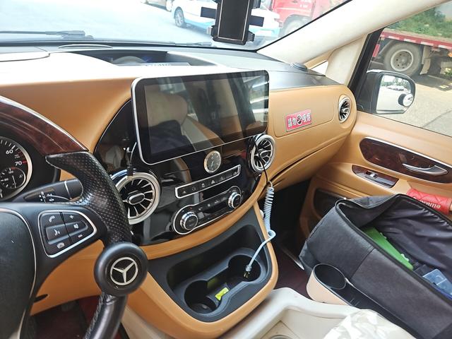 Mercedes-Benz Wei Ting 2018 thumb 6