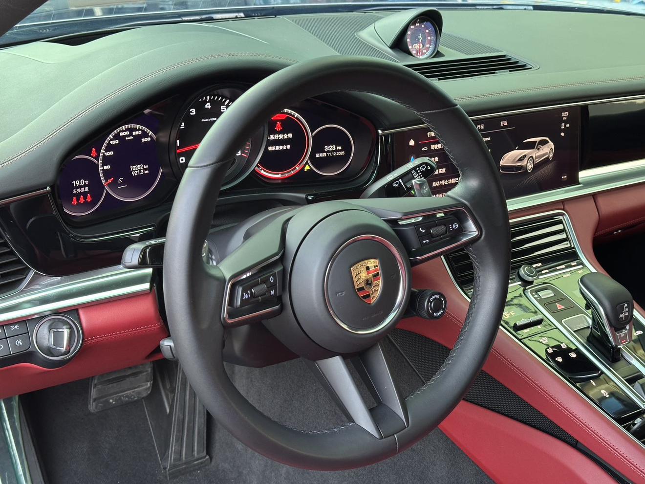 Porsche Panamera 2023 thumb 6