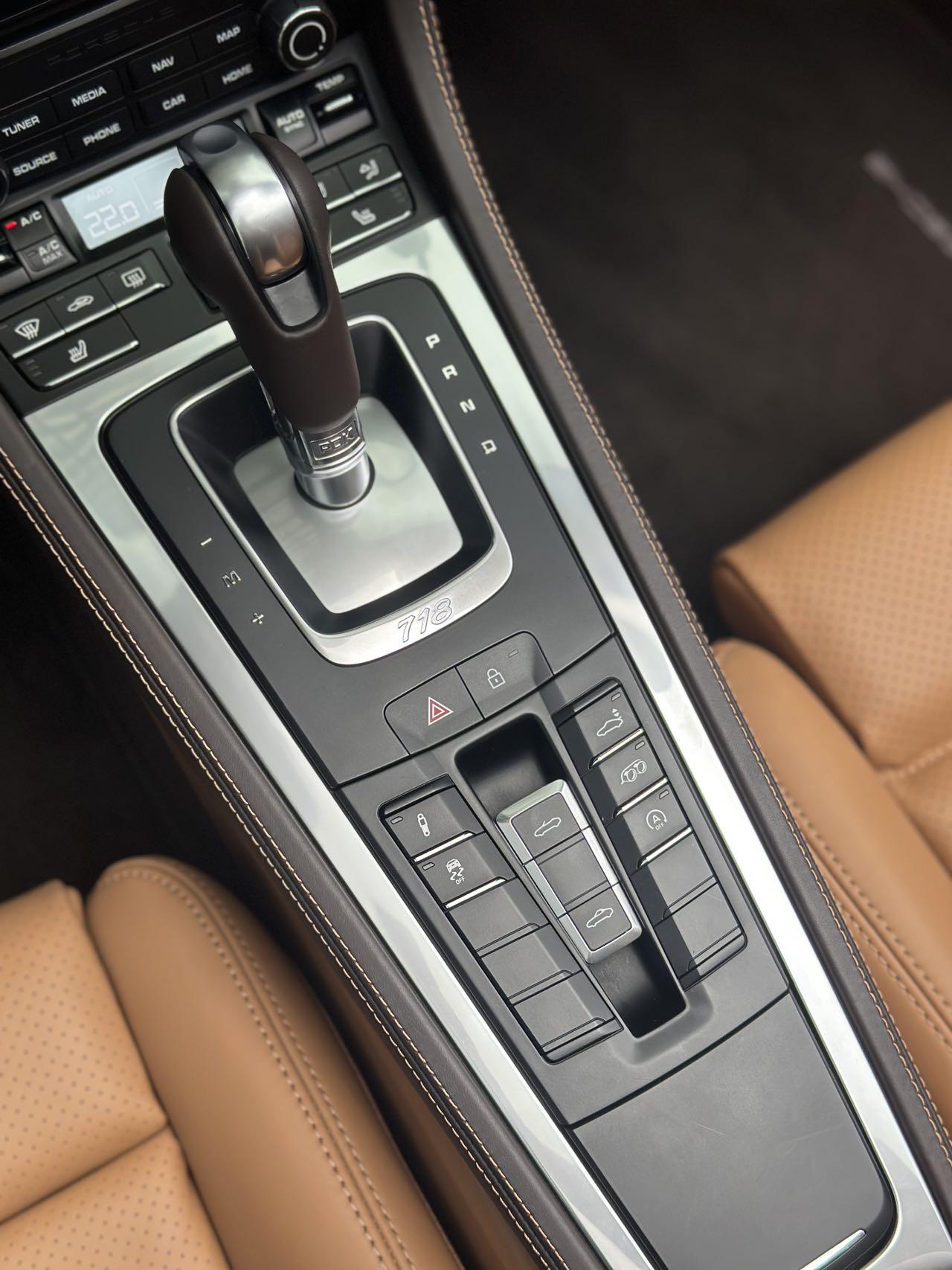 Porsche 718 2022 thumb 7