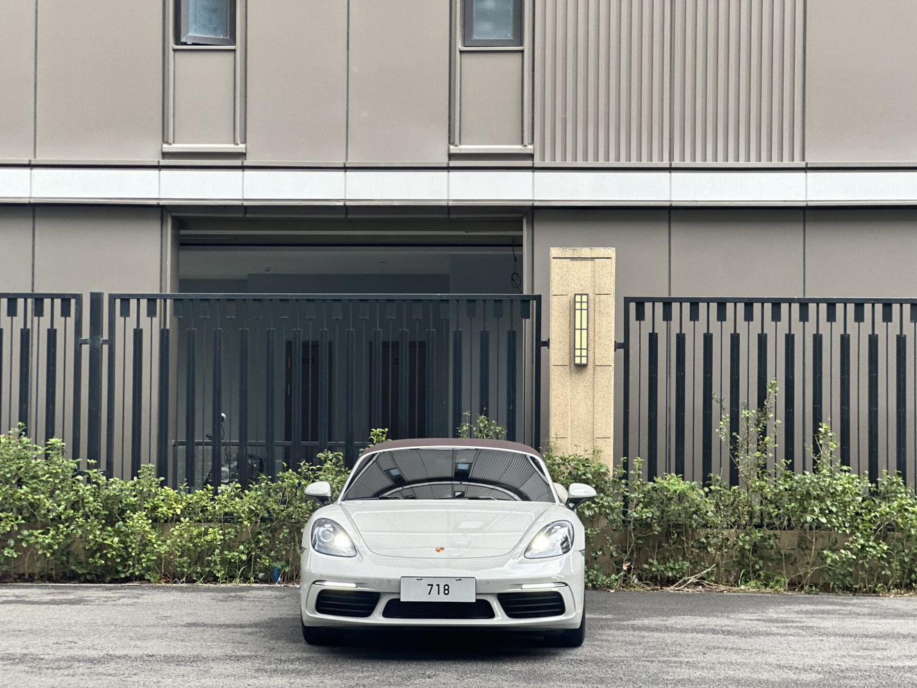 Porsche 718 2022 thumb 11