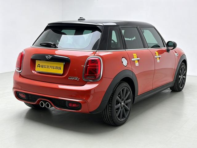 Mini Hatch 2018 thumb 5