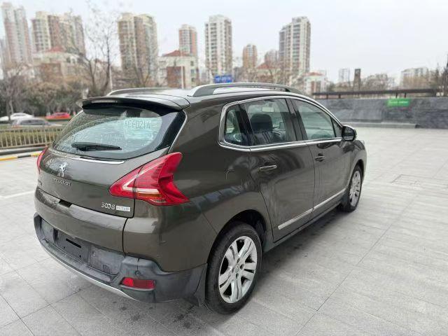 Peugeot 3008 2015 thumb 4