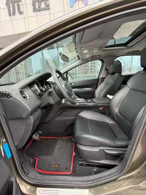Peugeot 3008 2015 thumb 6