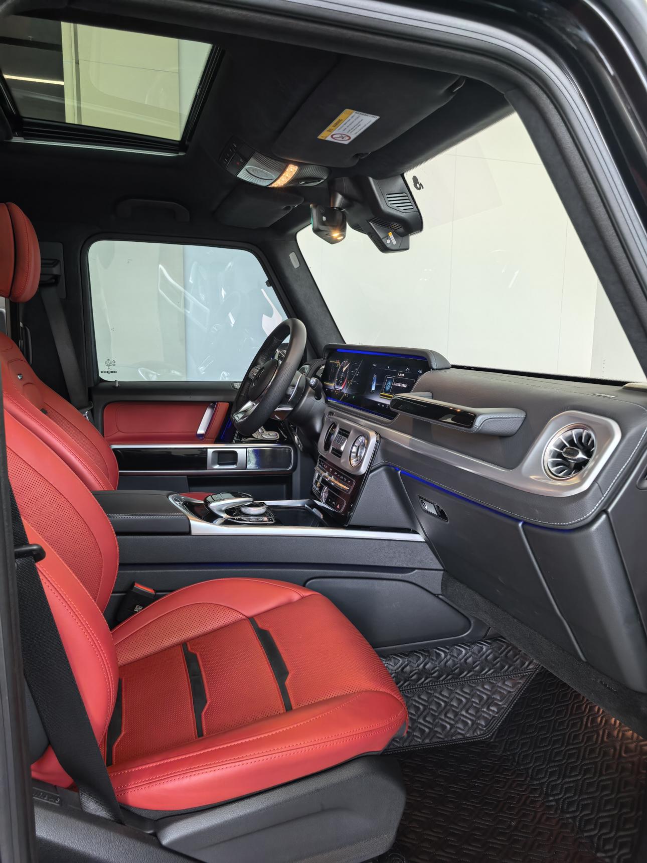 Mercedes-Benz G-Класс 2023 thumb 10