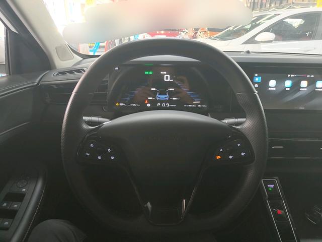 Roewe i5 2023 thumb 6