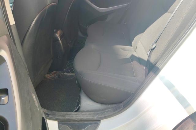 Hyundai Elantra 2015 thumb 10