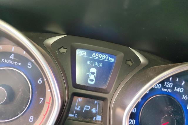 Hyundai Elantra 2015 thumb 11