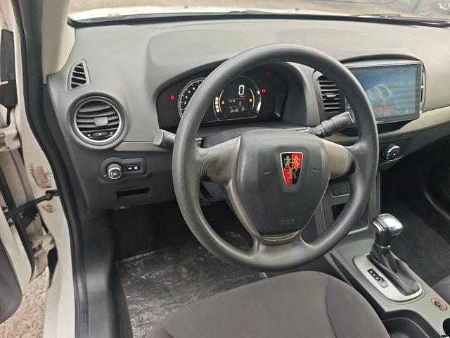 Roewe 350 2015 thumb 6