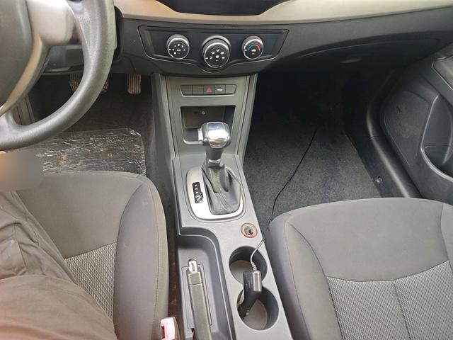 Roewe 350 2015 thumb 7