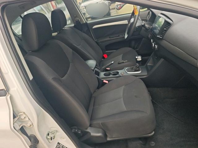 Roewe 350 2015 thumb 9