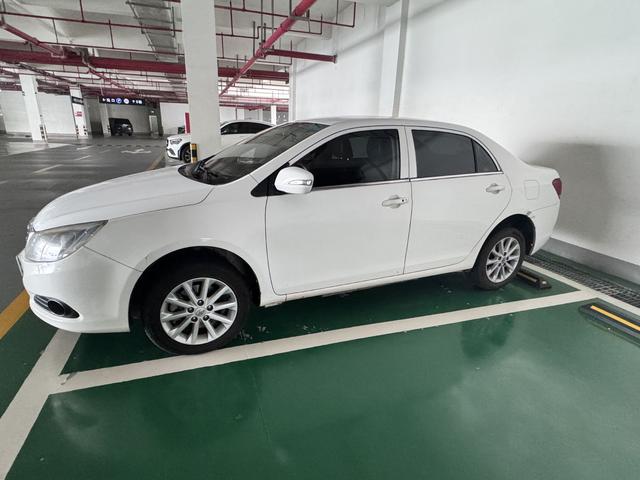 BYD E5 2017 thumb 7