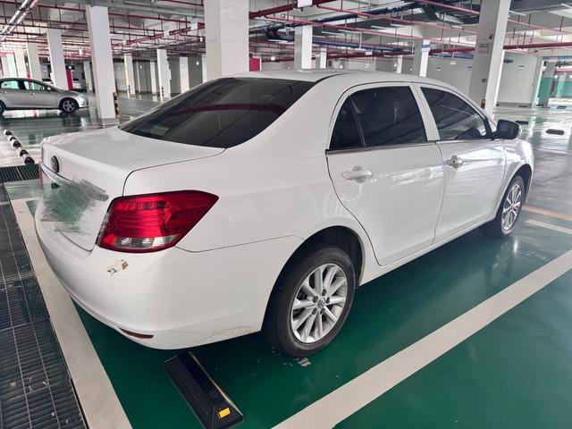 BYD E5 2017 thumb 9