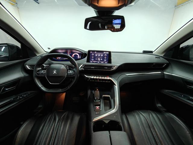 Peugeot 5008 2019 thumb 12