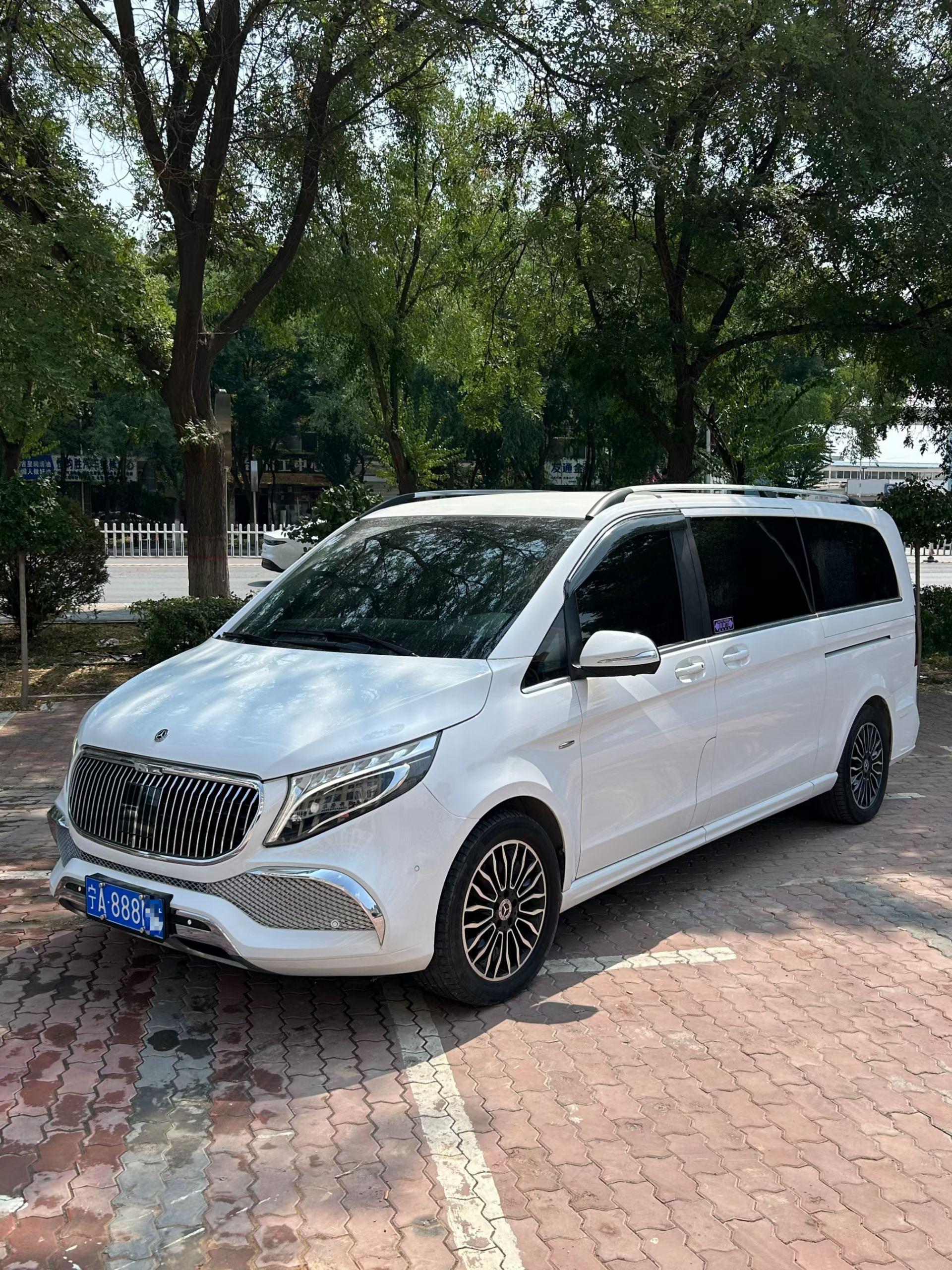 Mercedes-Benz V-Класс 2018 thumb 8