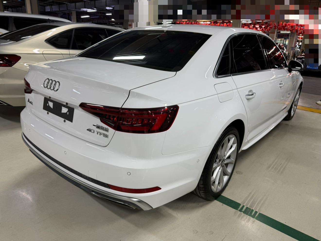 Audi A4 2019 thumb 4