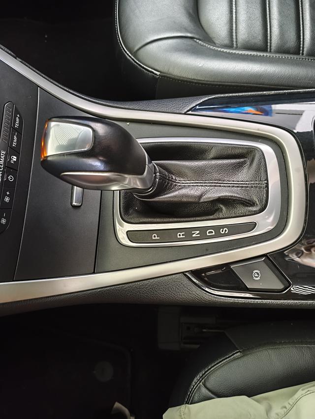 Ford Edge 2016 thumb 3