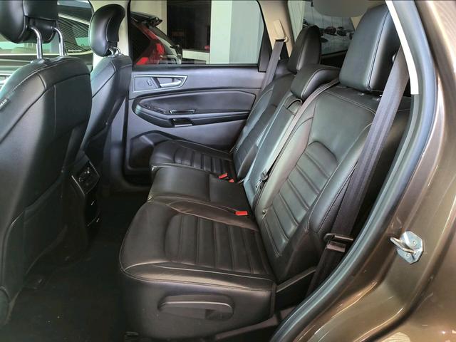 Ford Edge 2016 thumb 10