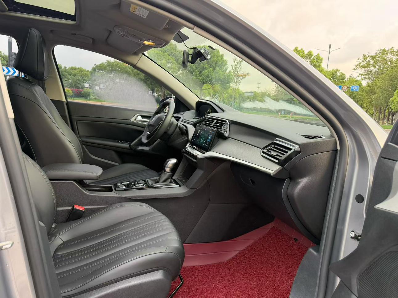 Peugeot 408 2022 thumb 7