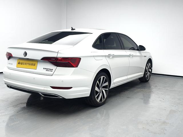 Volkswagen Sagitar 2021 thumb 5
