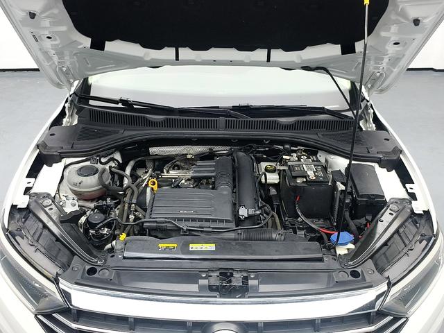 Volkswagen Sagitar 2021 thumb 8