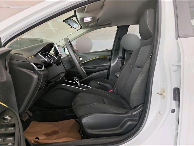 Chevrolet Cavalier 2021 thumb 8