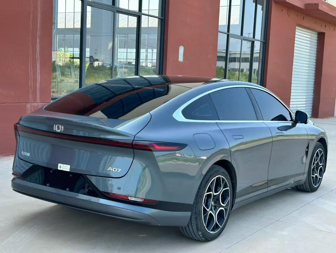 Changan Qiyuan A07 2025 thumb 4