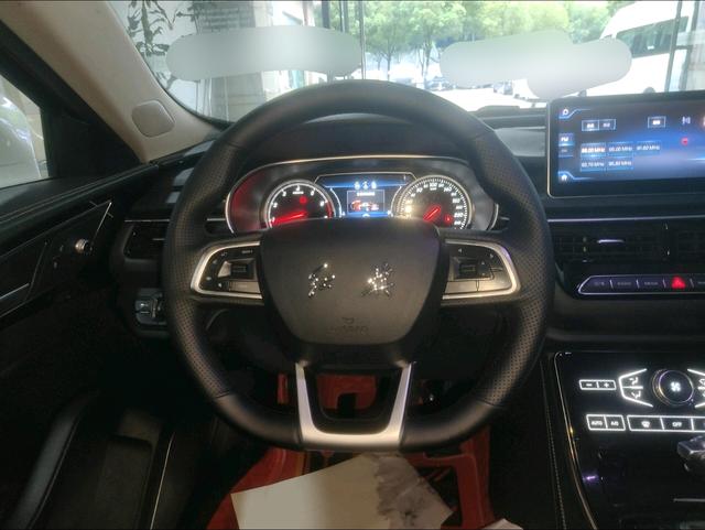 Hongqi H5 2018 thumb 6