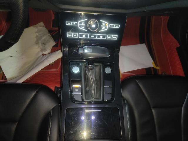Hongqi H5 2018 thumb 7