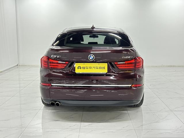 BMW 5 серии 2015 thumb 4