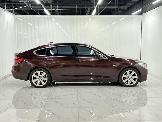 BMW 5 серии 2015 thumb 6