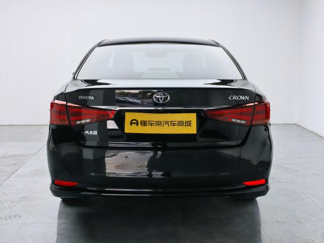 Toyota Crown 2015 thumb 4