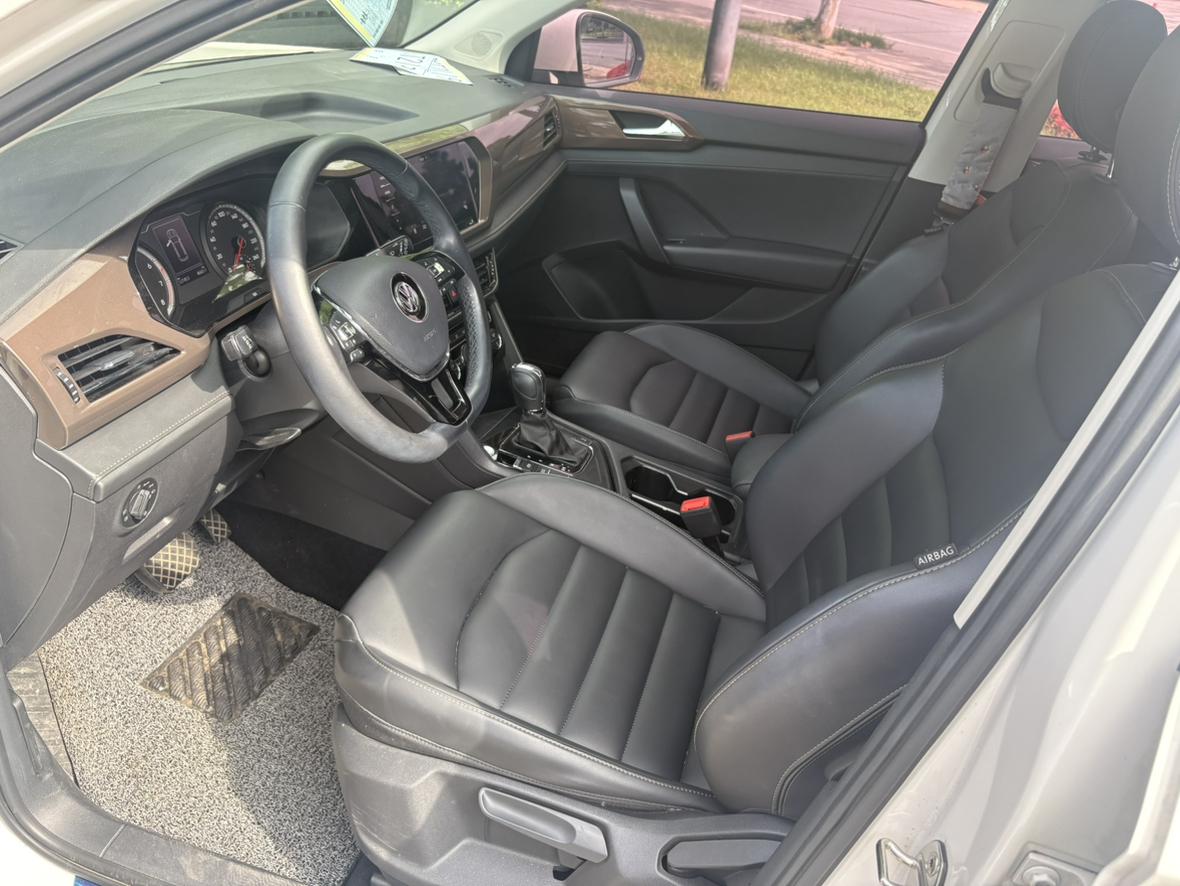 Volkswagen Tharu 2020 thumb 7