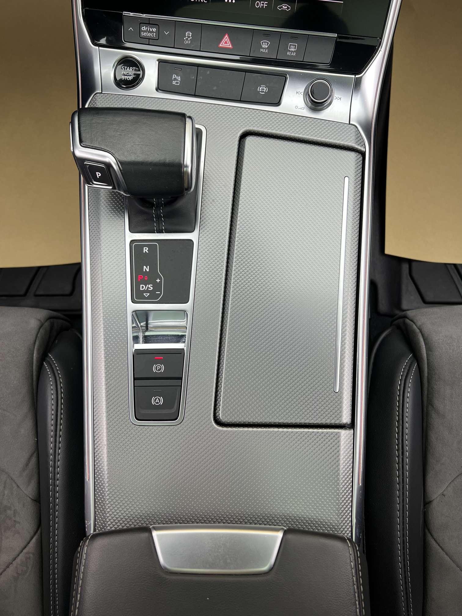 Audi A6 2020 thumb 10