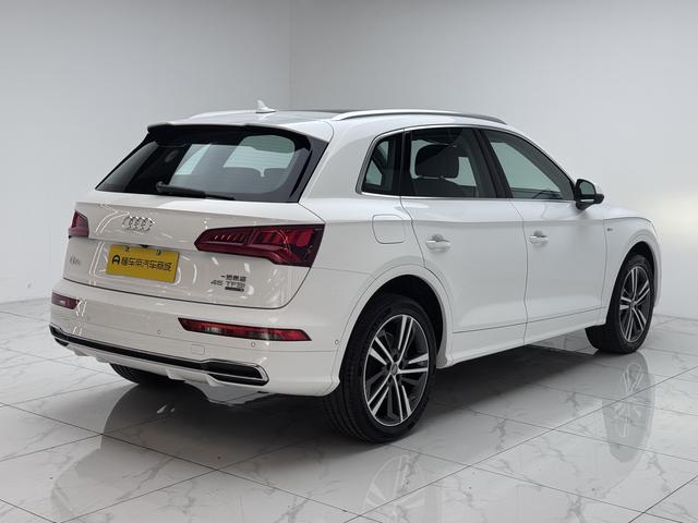 Audi Q5 2018 thumb 5