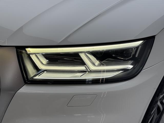 Audi Q5 2018 thumb 10