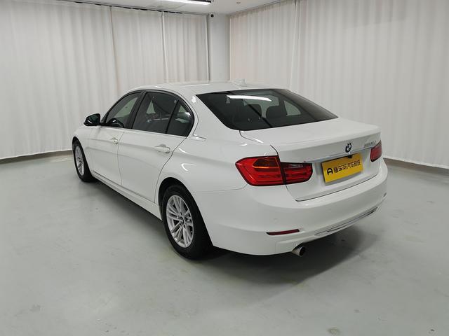 BMW 3 серии 2015 thumb 3