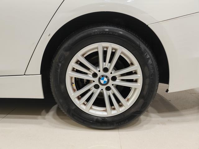 BMW 3 серии 2015 thumb 7